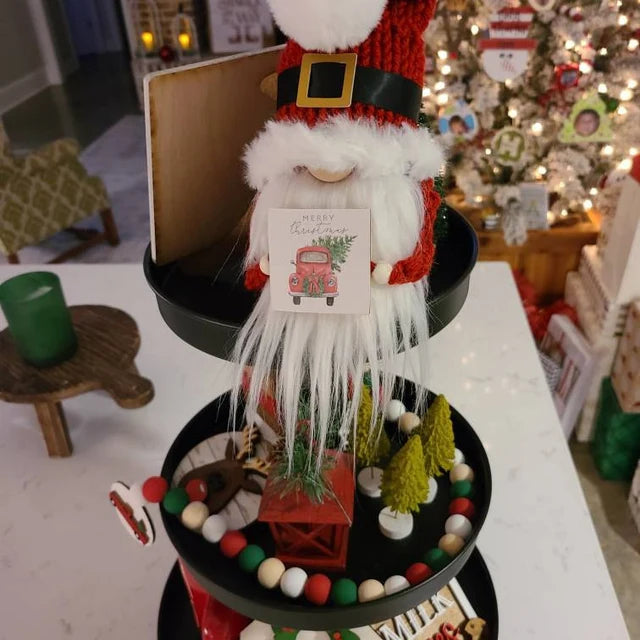 Ensemble de gnomes de Noël rouges