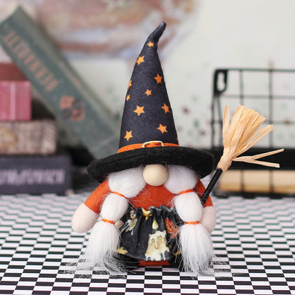 Gnome de sorcière d'Halloween