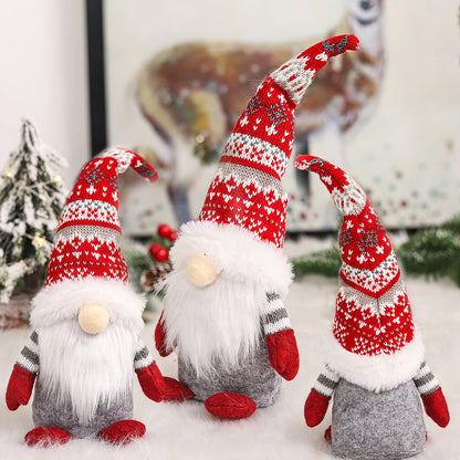 Gnome de Noël tricoté