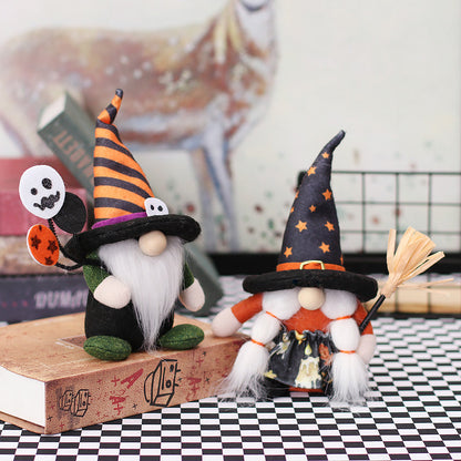 Gnome de sorcière d'Halloween