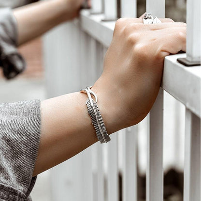 ''Je serai toujours là avec toi'' Bracelet Plume