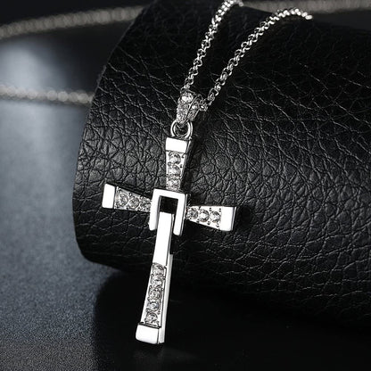 ''Brillant comme des diamants'' Collier Pendentif Croix 